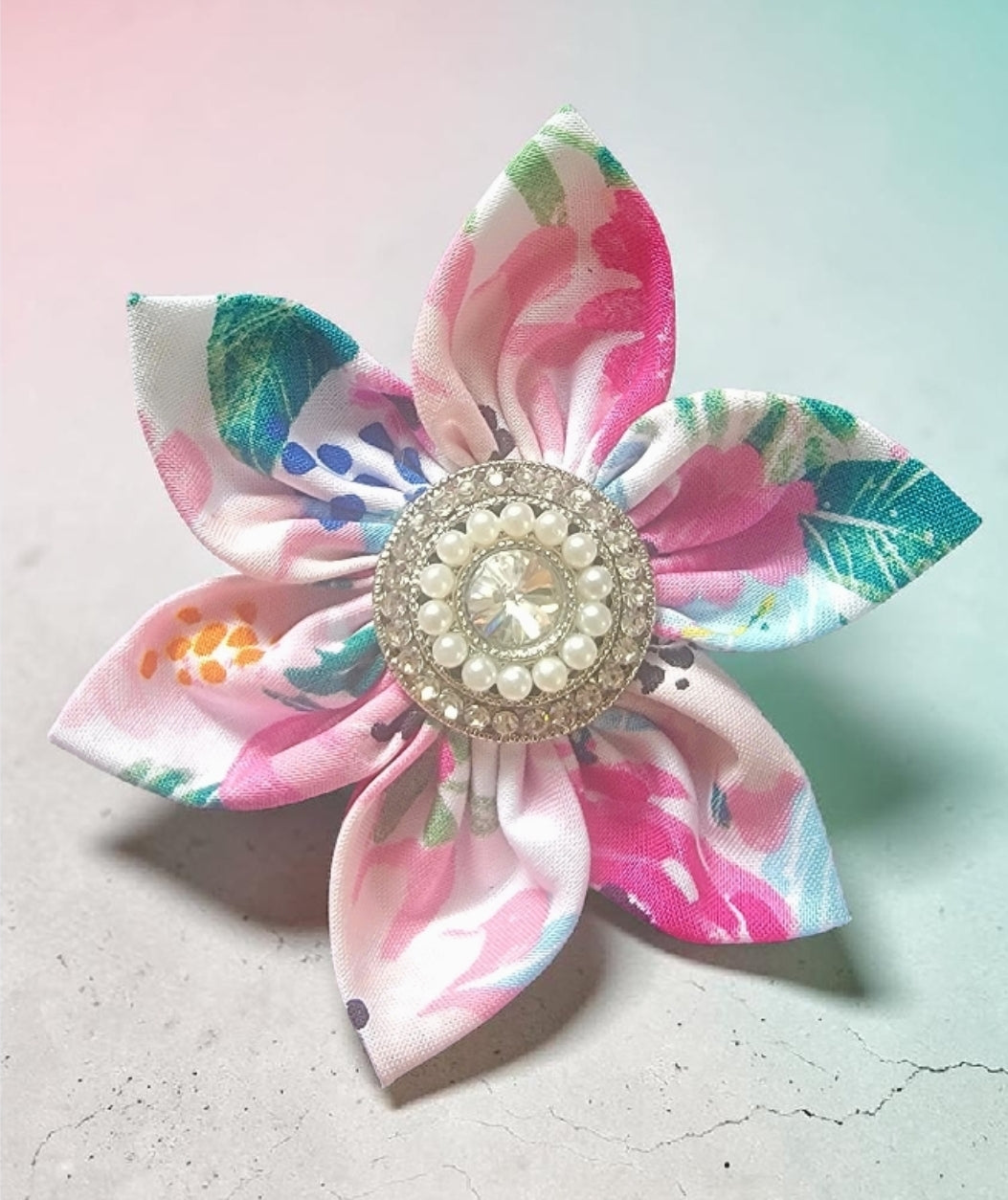 Hawaiian Islands Collar Flower