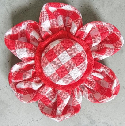 Sunday Picnic Red Gingham Collar Flower